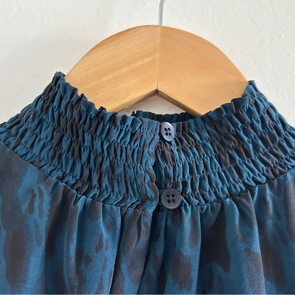 Tucker Stella Women's Silk Crepe de Chine Top in Indigo Safari - Picture 6 of 7